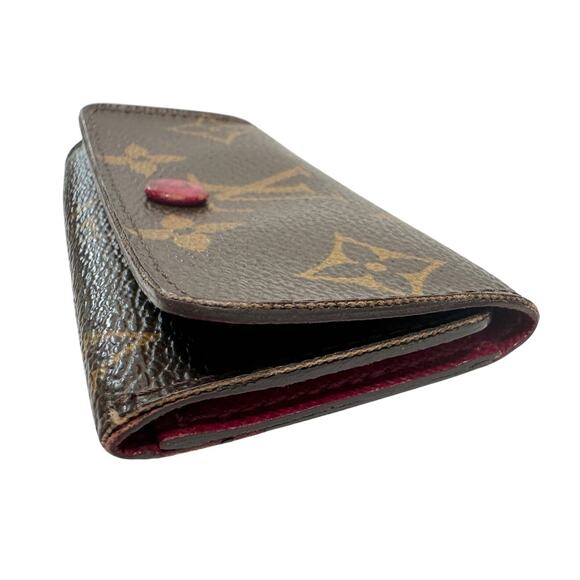 Louis Vuitton Limited Edition Monogram 4 Key Multicles Key Holder with Fuchsia - Picture 6 of 14